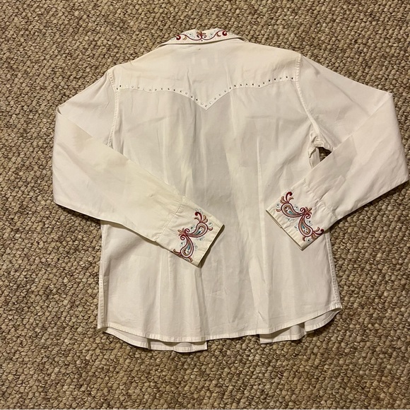 Paisley Embroidered Button Up - Picture 2 of 4